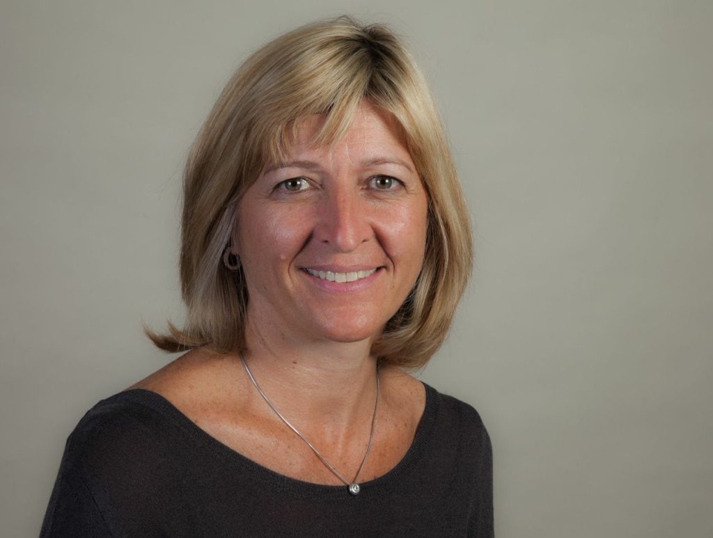 Carmen G. Loiselle